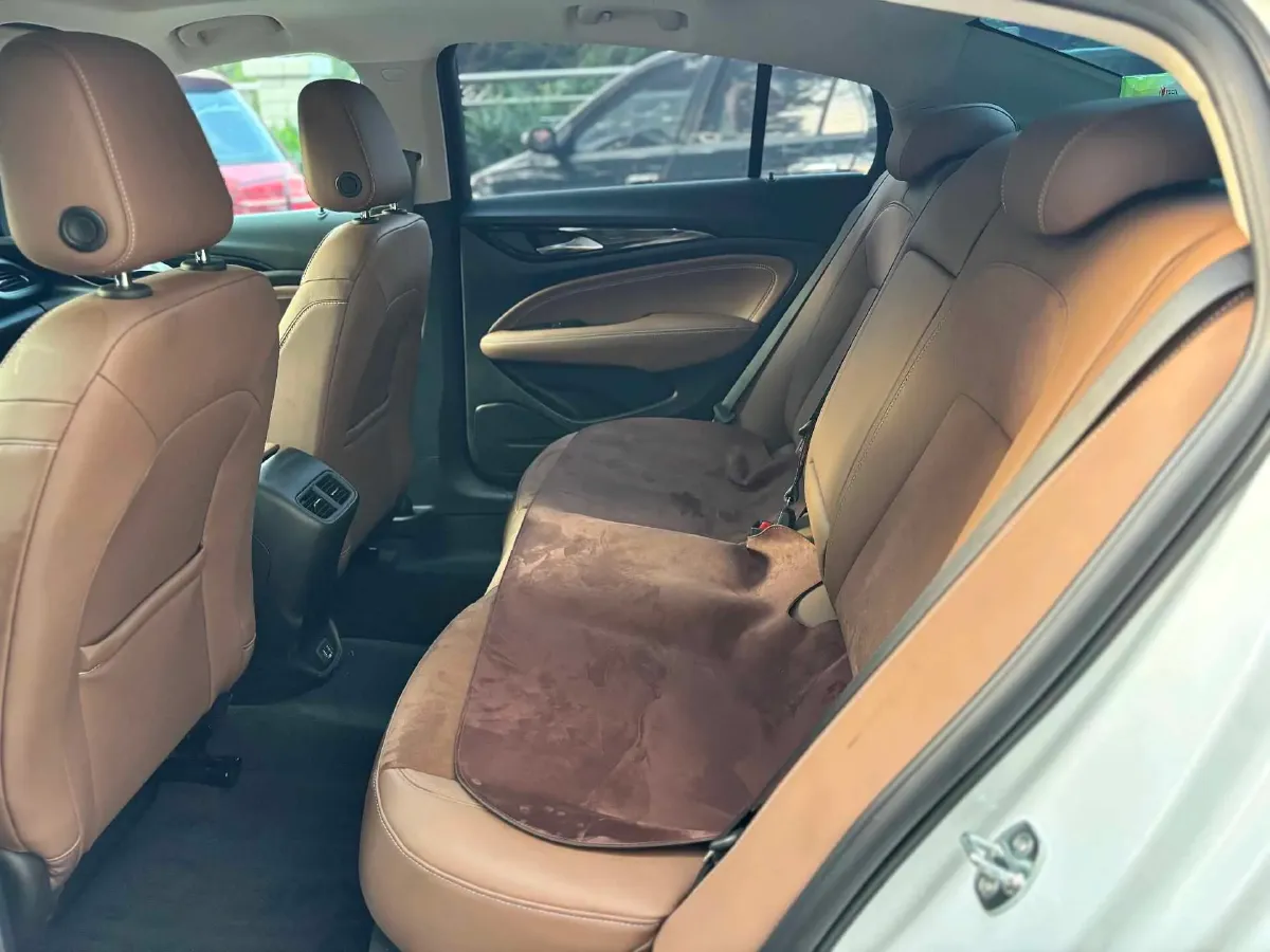 2024 Buick Regal 2.0T 237HP L4 9AT,autocango,china used car exporter,china ev exporter,chinese used car exporter,chinese used ev exporter