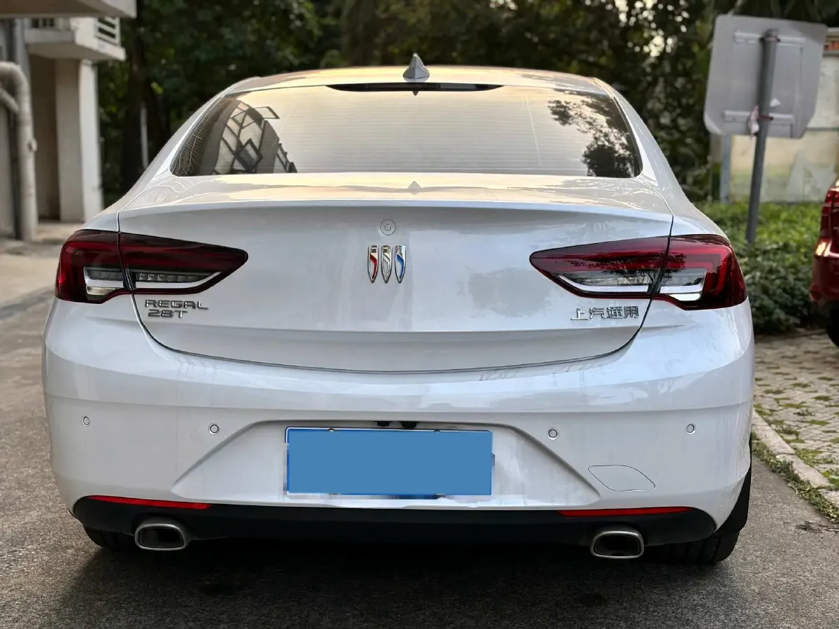 2024 Buick Regal 2.0T 237HP L4 9AT,autocango,china used car exporter,china ev exporter,chinese used car exporter,chinese used ev exporter