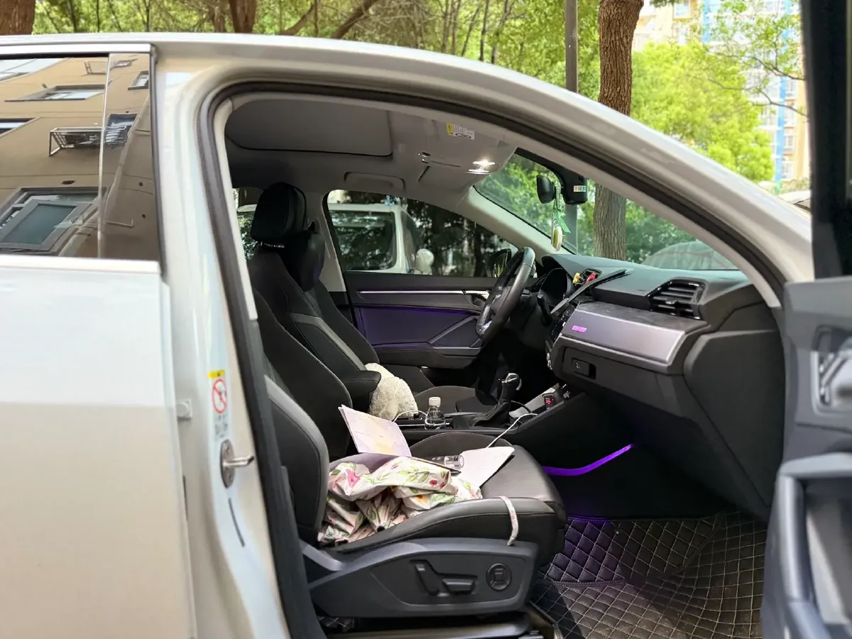 2020 Audi Q3 Sportback 2.0T 186HP L4 7DCT,autocango,china used car exporter,china ev exporter,chinese used car exporter,chinese used ev exporter