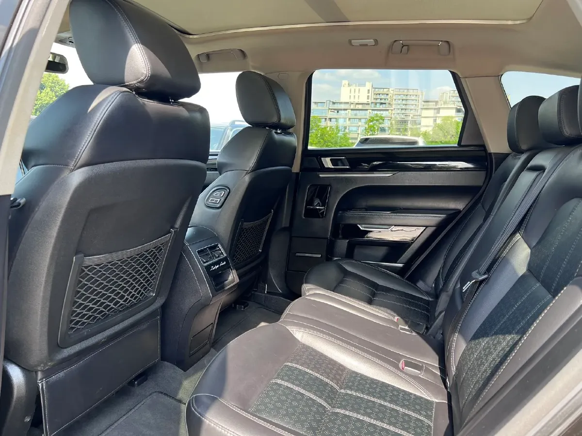 2017 Zotye T700 1.8T 177HP L4 6DCT,autocango,china used car exporter,china ev exporter,chinese used car exporter,chinese used ev exporter