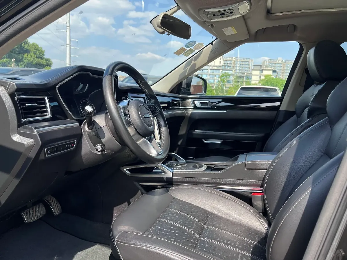 2017 Zotye T700 1.8T 177HP L4 6DCT,autocango,china used car exporter,china ev exporter,chinese used car exporter,chinese used ev exporter