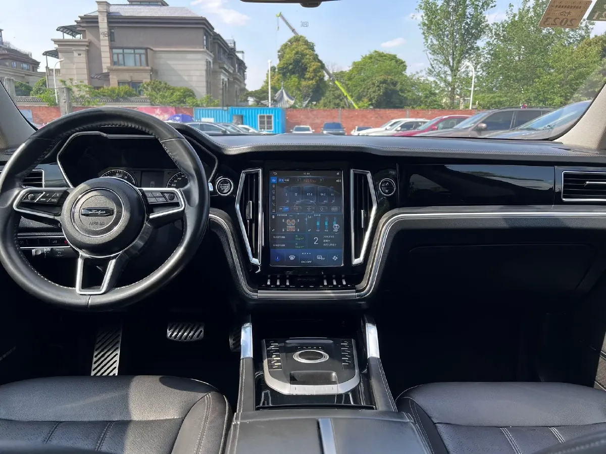 2017 Zotye T700 1.8T 177HP L4 6DCT,autocango,china used car exporter,china ev exporter,chinese used car exporter,chinese used ev exporter