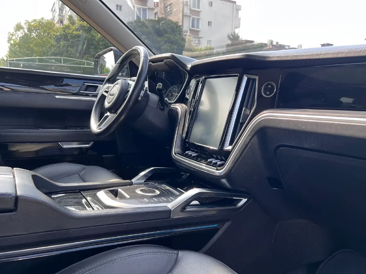 2017 Zotye T700 1.8T 177HP L4 6DCT,autocango,china used car exporter,china ev exporter,chinese used car exporter,chinese used ev exporter