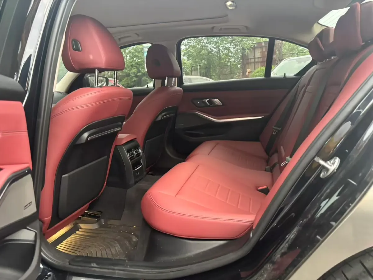 2021 BMW 3 Series 2.0T 258HP L4 8AT,autocango,china used car exporter,china ev exporter,chinese used car exporter,chinese used ev exporter