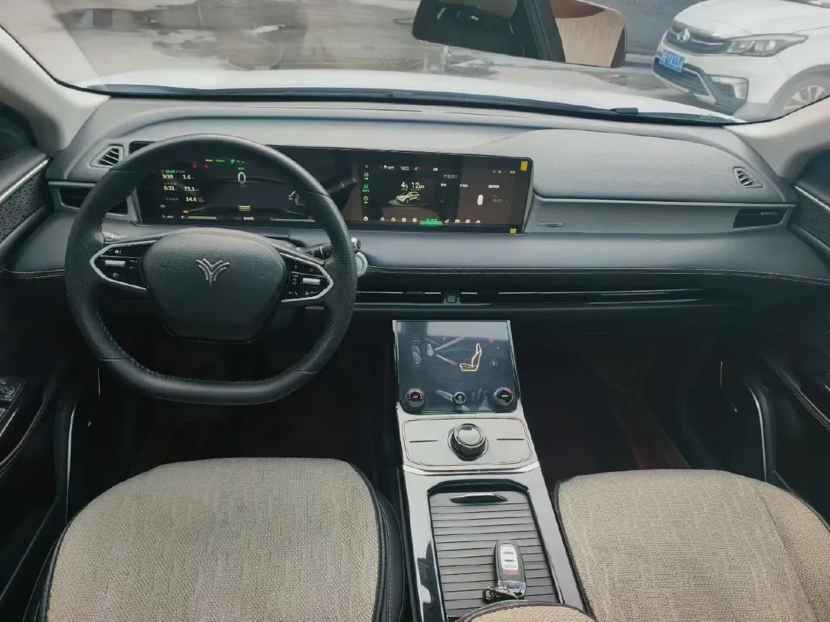 2022 GAC Trumpchi GS4 Plus 2.0T 252HP L4 6AT,autocango,china used car exporter,china ev exporter,chinese used car exporter,chinese used ev exporter