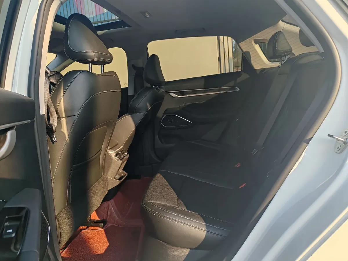 2022 Geely Emgrand 1.5L 114HP L4 CVT,autocango,china used car exporter,china ev exporter,chinese used car exporter,chinese used ev exporter