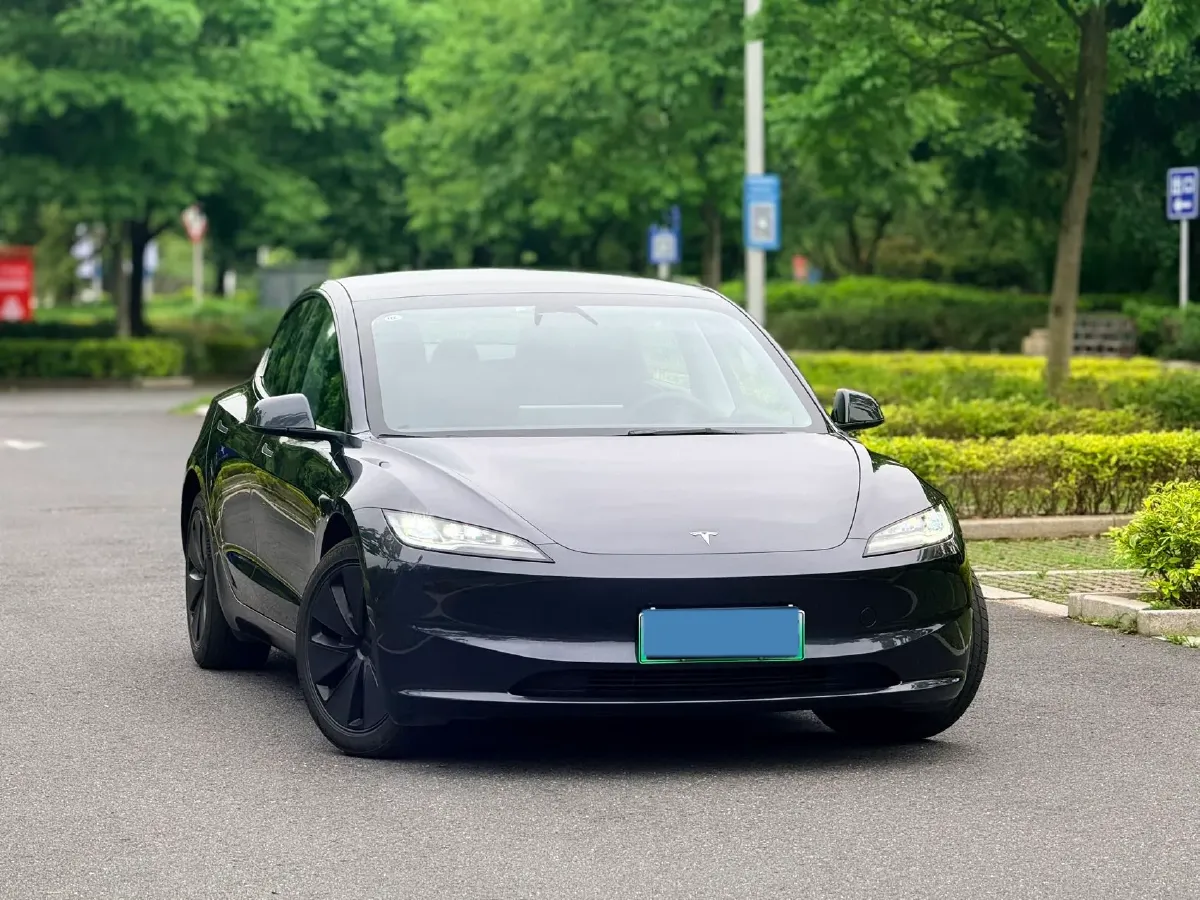 2025 Tesla Model 3 BEV 62.5KWH,autocango,china used car exporter,china ev exporter,chinese used car exporter,chinese used ev exporter
