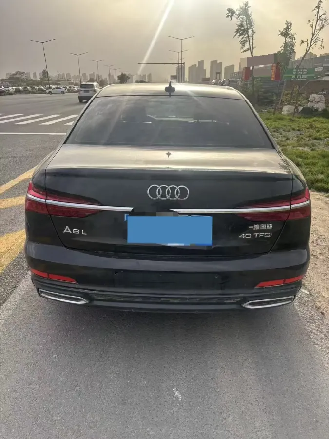 2019 Audi A6L 2.0T 190HP L4 7DCT,autocango,china used car exporter,china ev exporter,chinese used car exporter,chinese used ev exporter