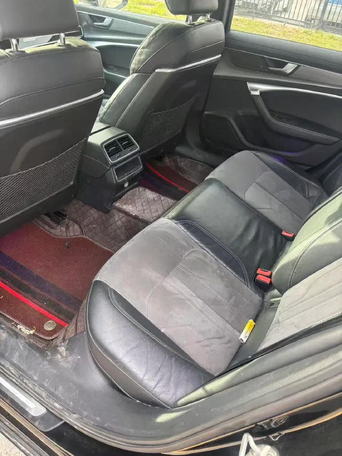 2019 Audi A6L 2.0T 190HP L4 7DCT,autocango,china used car exporter,china ev exporter,chinese used car exporter,chinese used ev exporter