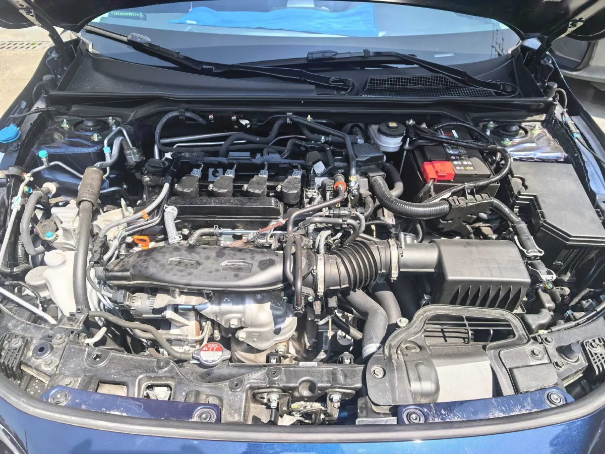 2025 Honda Civic 1.5T 182HP L4 CVT,autocango,china used car exporter,china ev exporter,chinese used car exporter,chinese used ev exporter