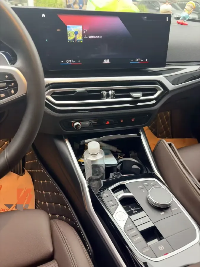 2023 BMW 3 Series 2.0T 156HP L4 8AT,autocango,china used car exporter,china ev exporter,chinese used car exporter,chinese used ev exporter