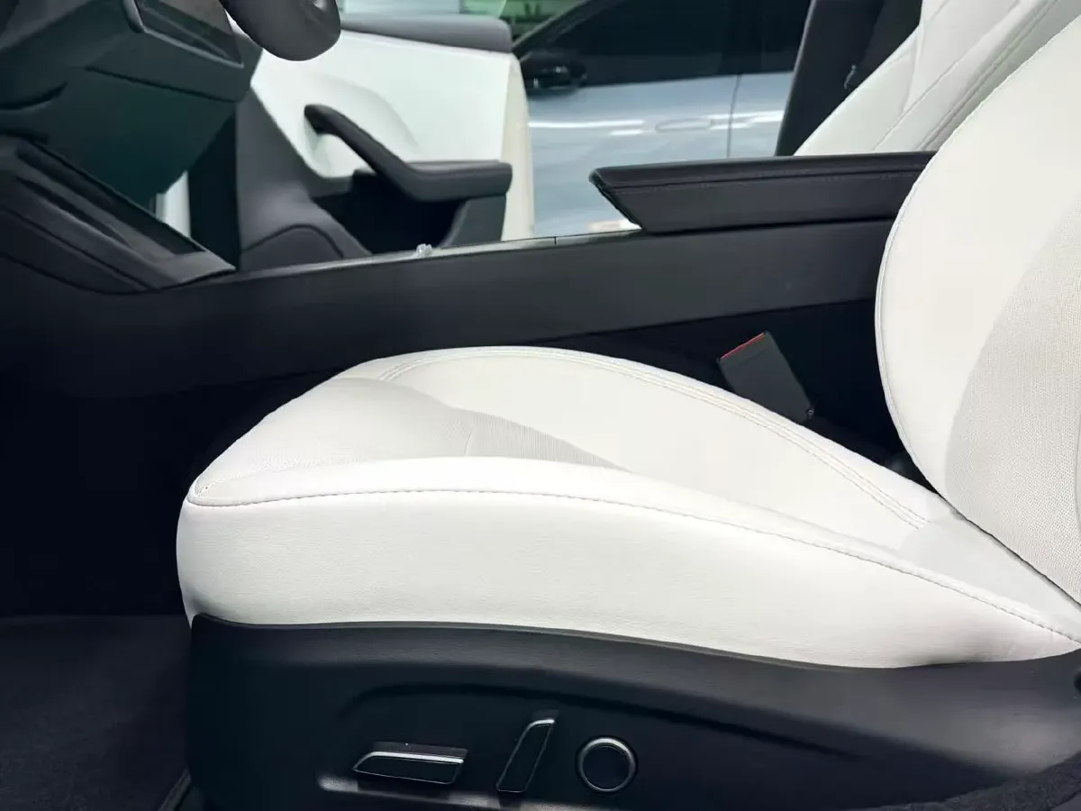 2023 HYPTEC GT BEV 80KWH,autocango,china used car exporter,china ev exporter,chinese used car exporter,chinese used ev exporter