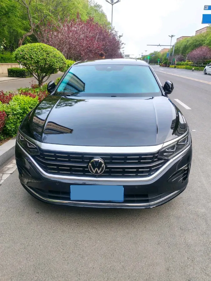 2023 Volkswagen Passat 2.0T 186HP L4 7DCT,autocango,china used car exporter,china ev exporter,chinese used car exporter,chinese used ev exporter