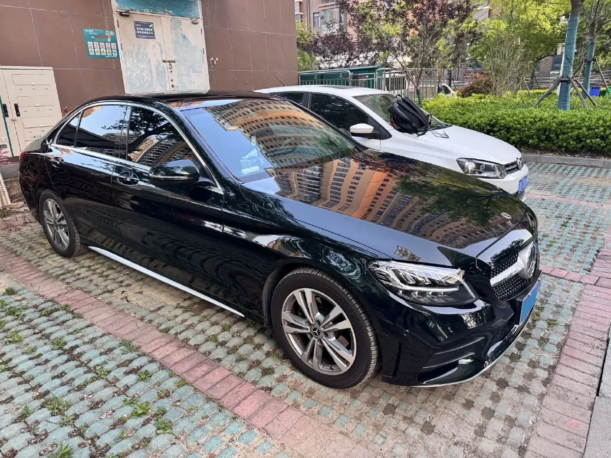2021 Mercedes-Benz C Class 1.5T 156HP L4 9AT,autocango,china used car exporter,china ev exporter,chinese used car exporter,chinese used ev exporter