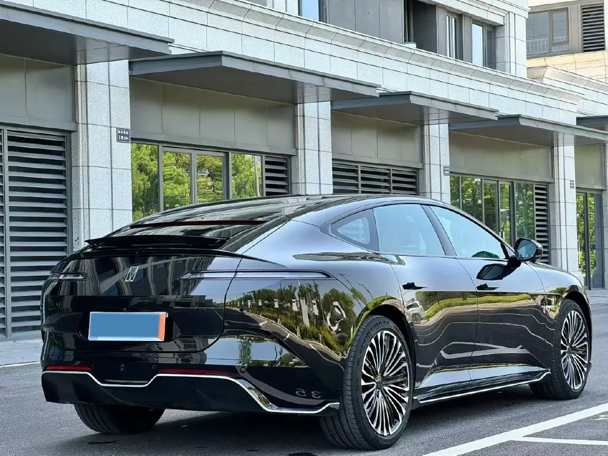 2026 Avatr 12 BEV,autocango,china used car exporter,china ev exporter,chinese used car exporter,chinese used ev exporter