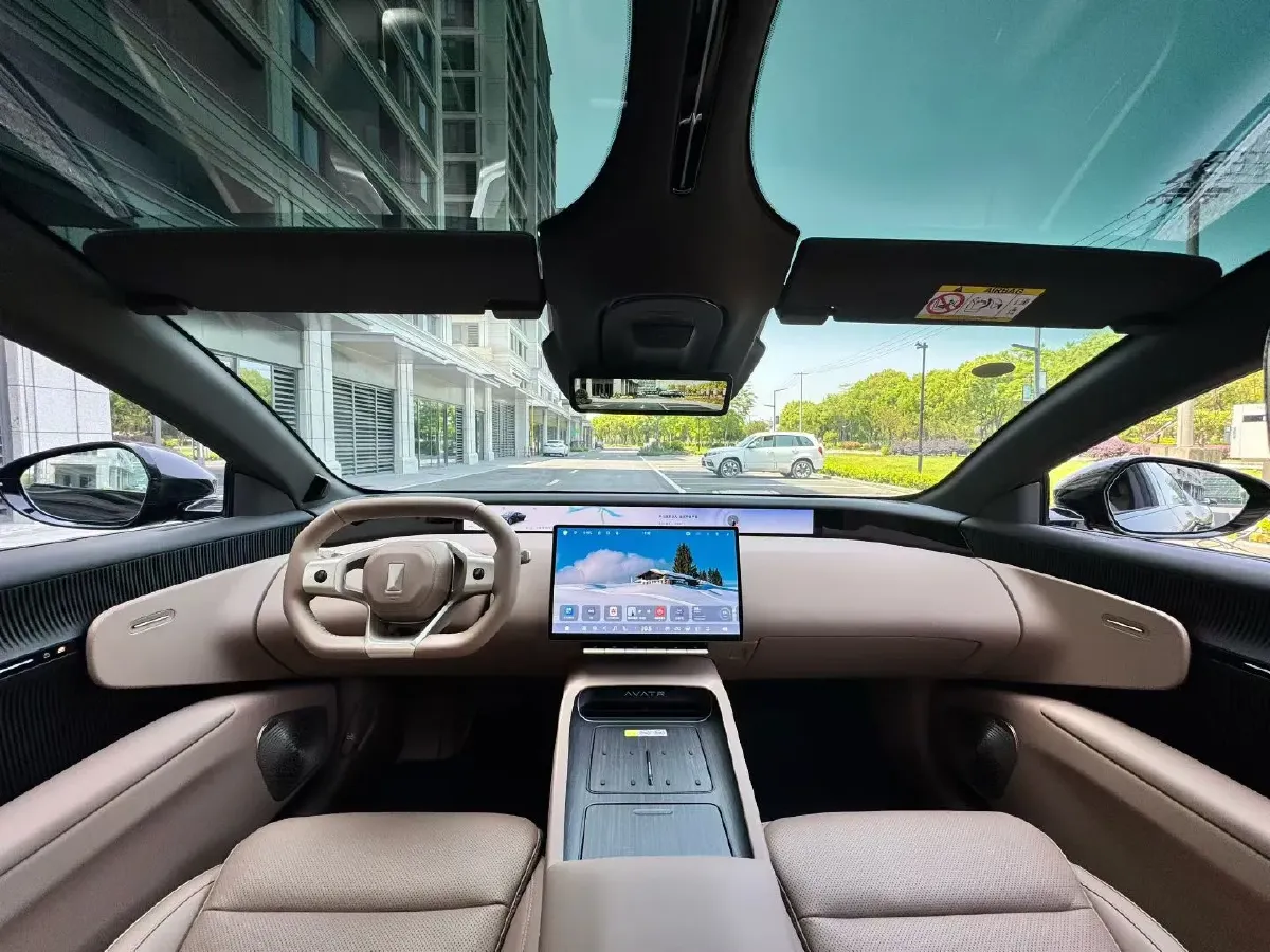 2026 Avatr 12 BEV,autocango,china used car exporter,china ev exporter,chinese used car exporter,chinese used ev exporter