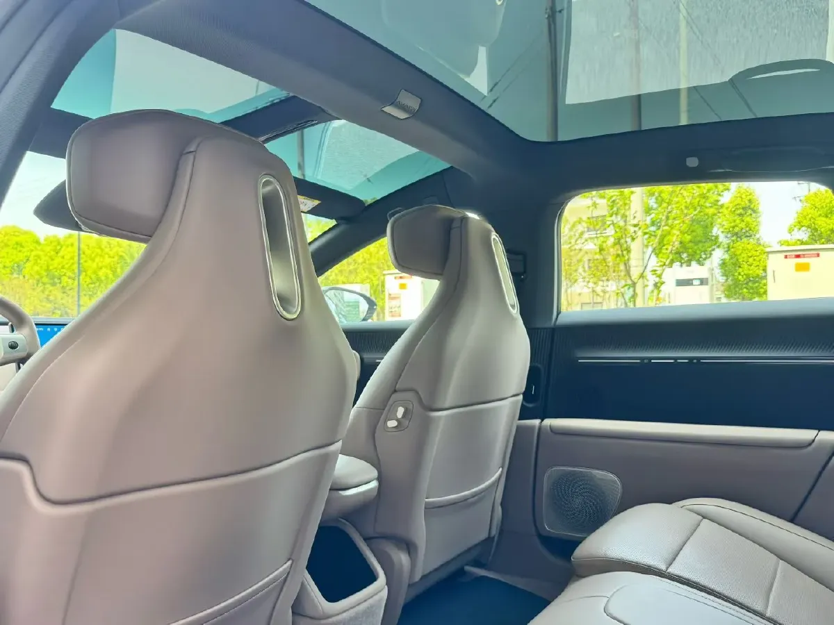 2026 Avatr 12 BEV,autocango,china used car exporter,china ev exporter,chinese used car exporter,chinese used ev exporter