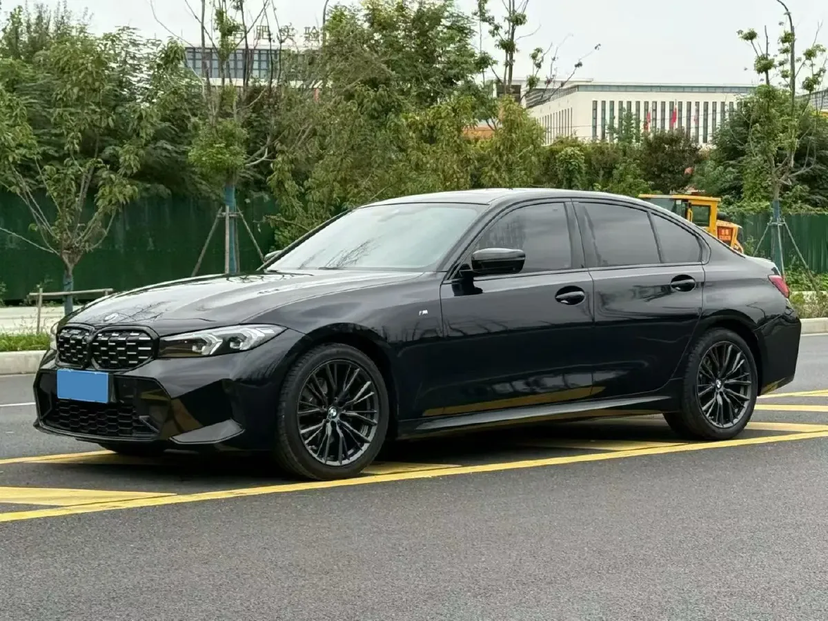 2023 BMW 3 Series 2.0T 184HP L4 8AT,autocango,china used car exporter,china ev exporter,chinese used car exporter,chinese used ev exporter
