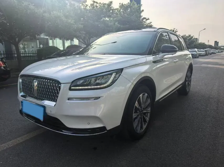 2021 Lincoln Corsair 2.0T 245HP L4 8AT,autocango,china used car exporter,china ev exporter,chinese used car exporter,chinese used ev exporter