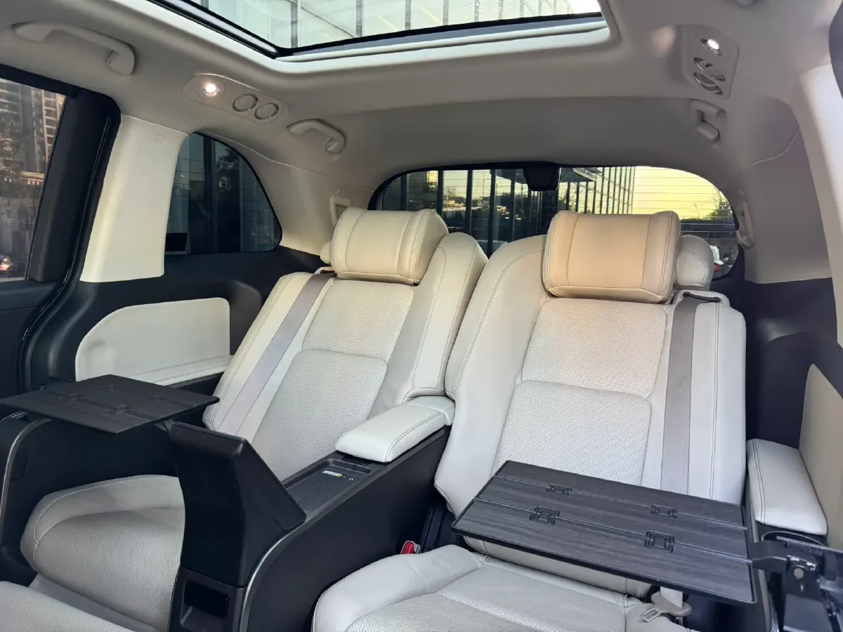 2024 Honda Odyssey 2.0L 146HP L4 E-CVT Hybrid,autocango,china used car exporter,china ev exporter,chinese used car exporter,chinese used ev exporter