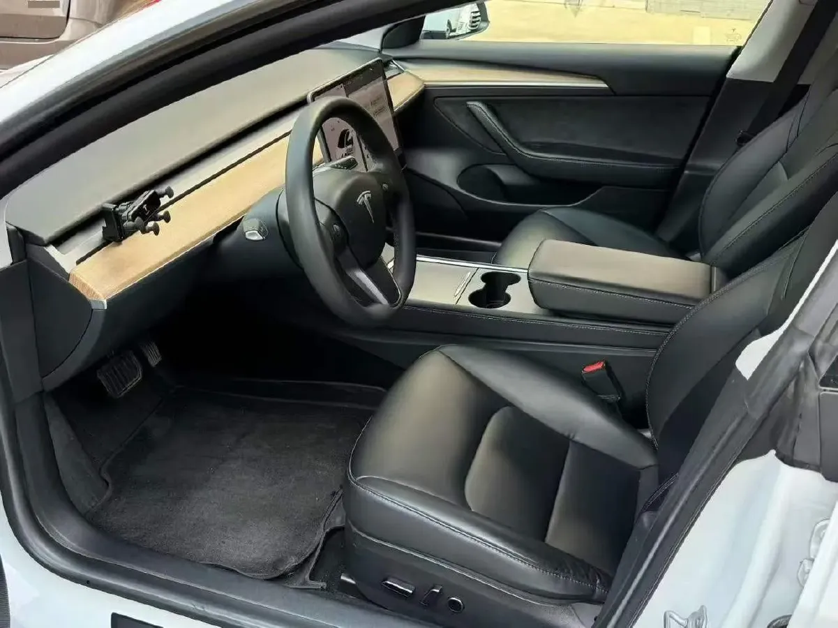 2022 Tesla Model 3 BEV 60KWH,autocango,china used car exporter,china ev exporter,chinese used car exporter,chinese used ev exporter