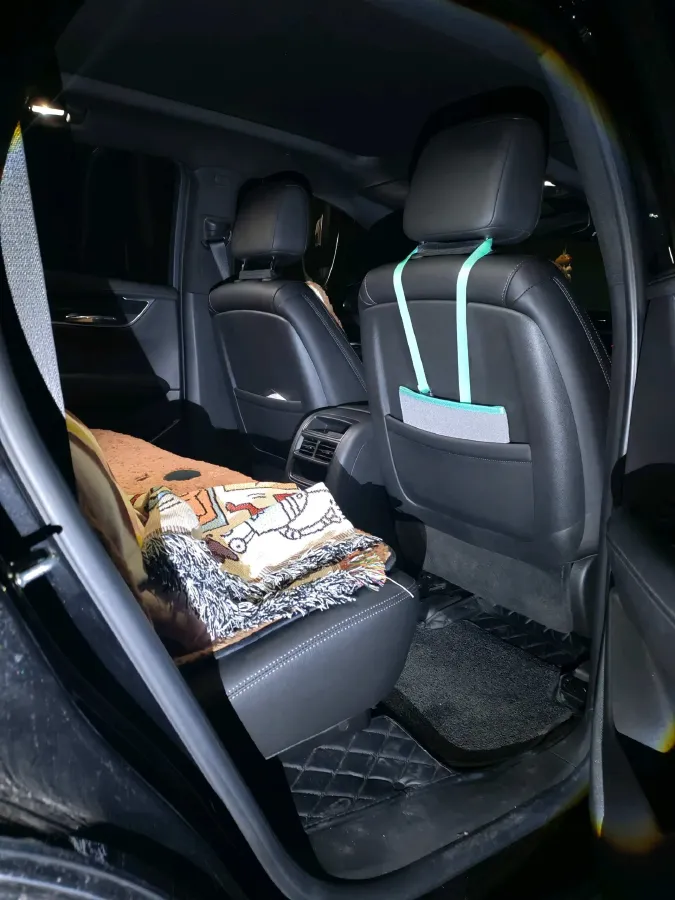 2023 Cadillac XT5 2.0T 237HP L4 9AT,autocango,china used car exporter,china ev exporter,chinese used car exporter,chinese used ev exporter