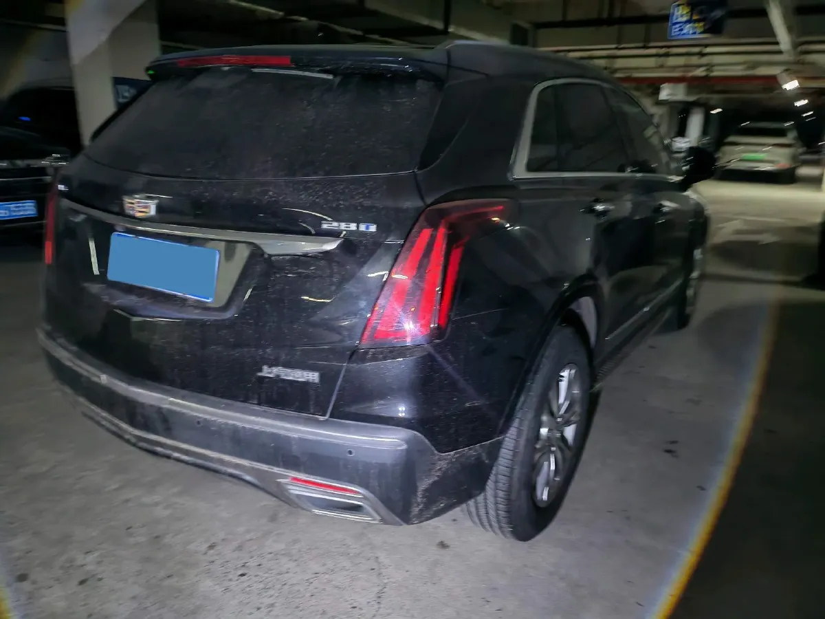 2023 Cadillac XT5 2.0T 237HP L4 9AT,autocango,china used car exporter,china ev exporter,chinese used car exporter,chinese used ev exporter