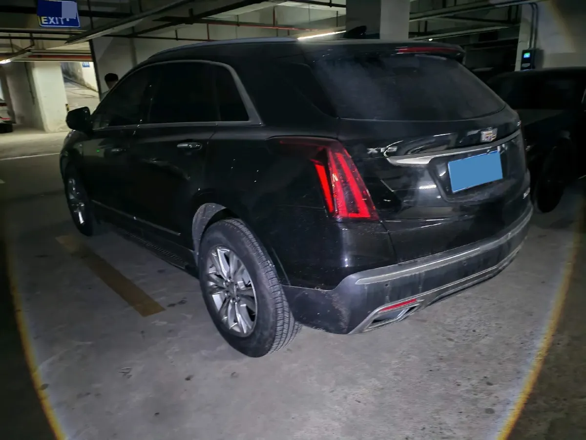 2023 Cadillac XT5 2.0T 237HP L4 9AT,autocango,china used car exporter,china ev exporter,chinese used car exporter,chinese used ev exporter