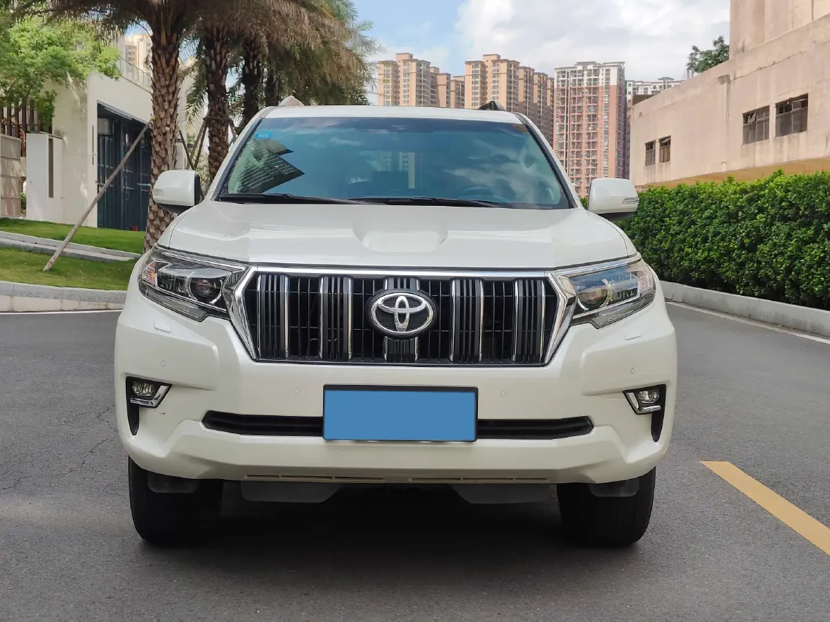 2018 Mercedes-Benz E Class 2.0T 184HP L4 9AT,autocango,china used car exporter,china ev exporter,chinese used car exporter,chinese used ev exporter