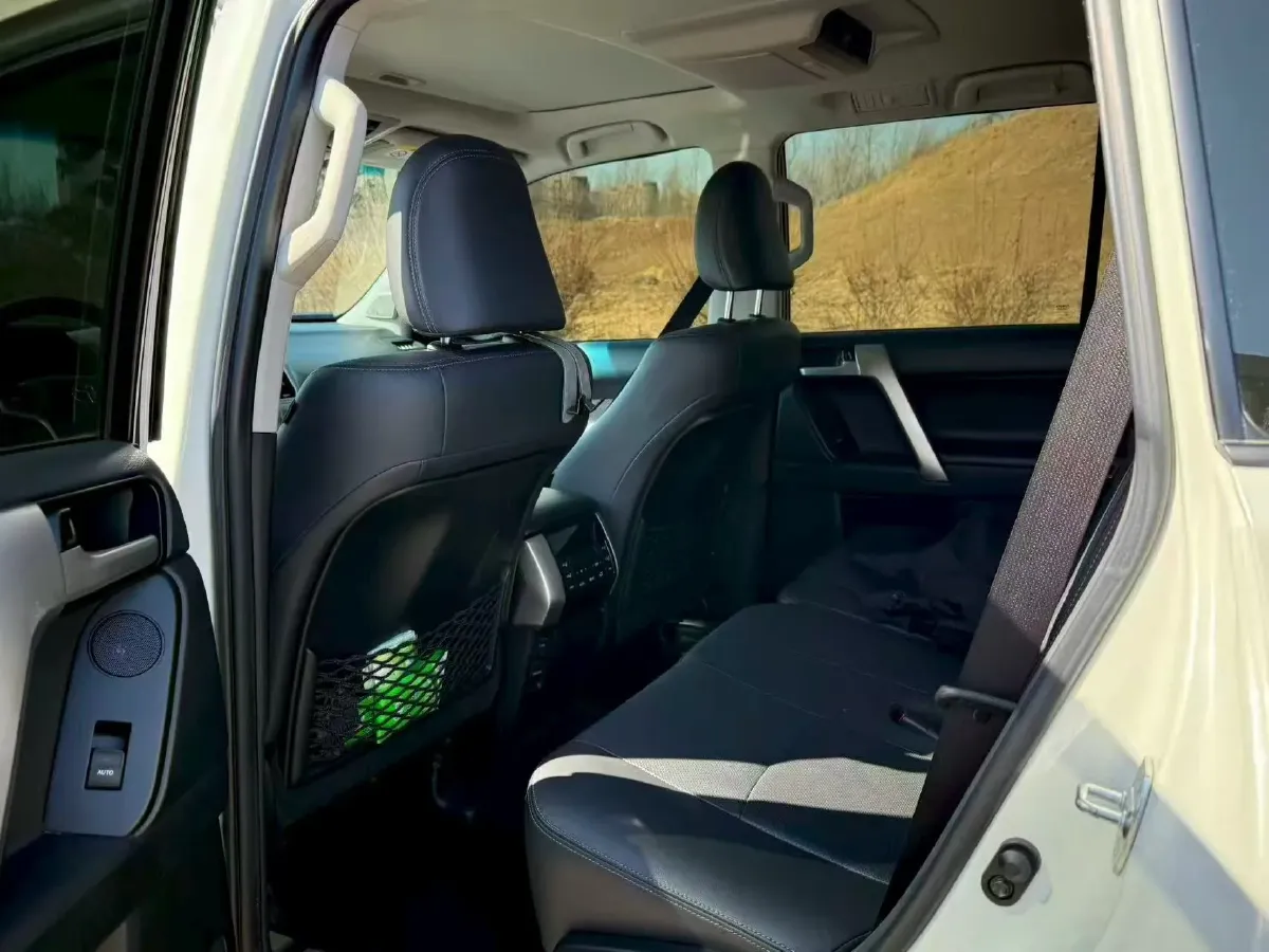 2018 Mercedes-Benz E Class 2.0T 184HP L4 9AT,autocango,china used car exporter,china ev exporter,chinese used car exporter,chinese used ev exporter