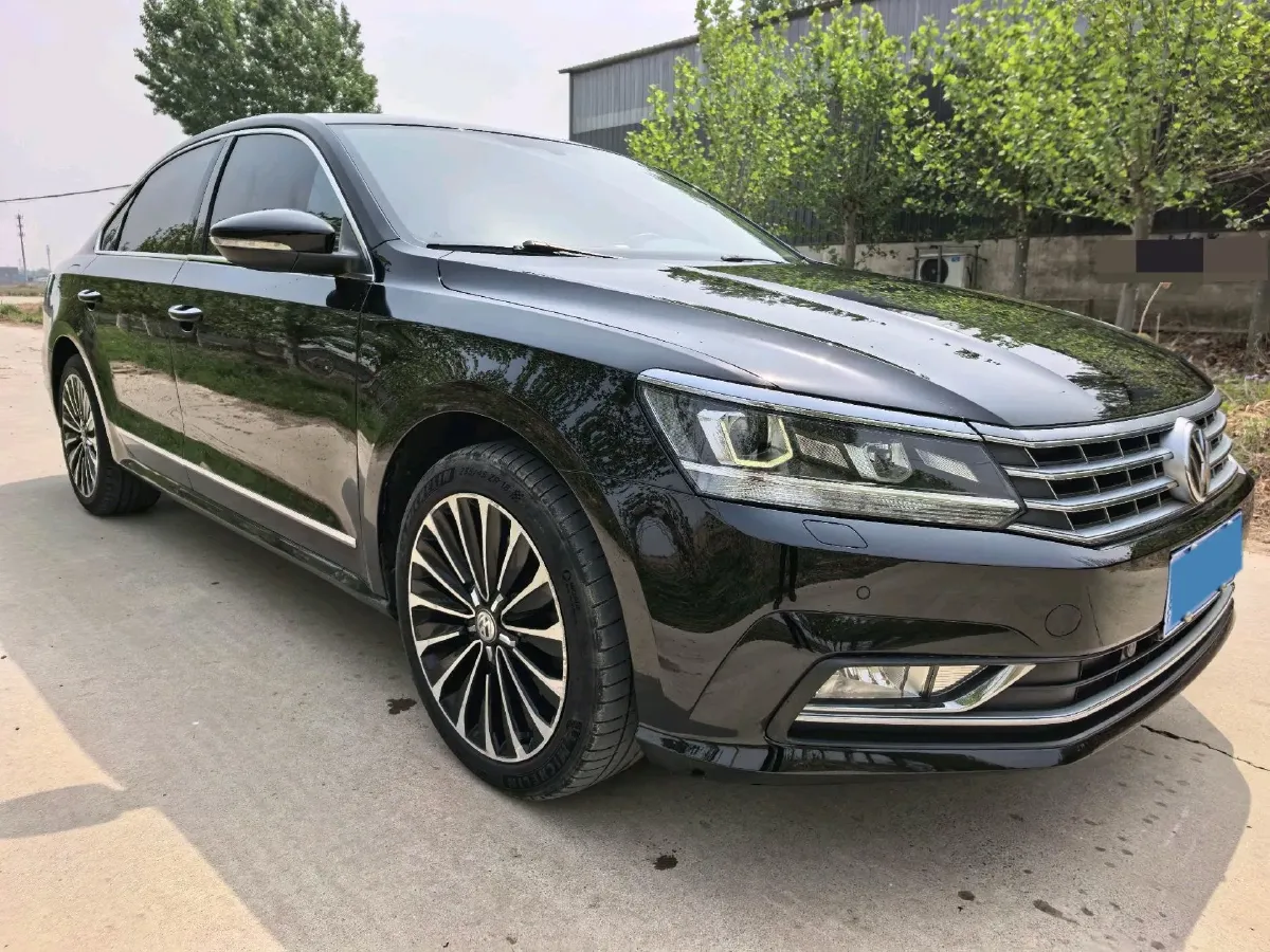 2017 Volkswagen Passat 1.8T 180HP L4 7DCT,autocango,china used car exporter,china ev exporter,chinese used car exporter,chinese used ev exporter