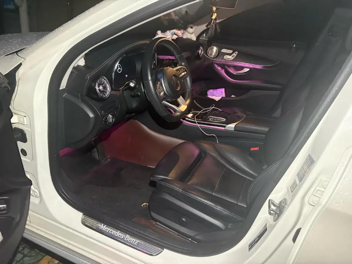 2020 Mercedes-Benz C Class 1.5T 184HP L4 9AT,autocango,china used car exporter,china ev exporter,chinese used car exporter,chinese used ev exporter