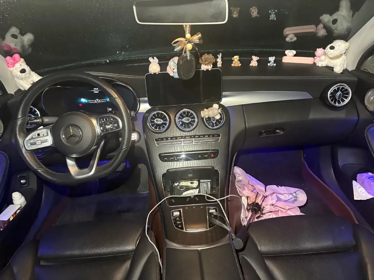 2020 Mercedes-Benz C Class 1.5T 184HP L4 9AT,autocango,china used car exporter,china ev exporter,chinese used car exporter,chinese used ev exporter