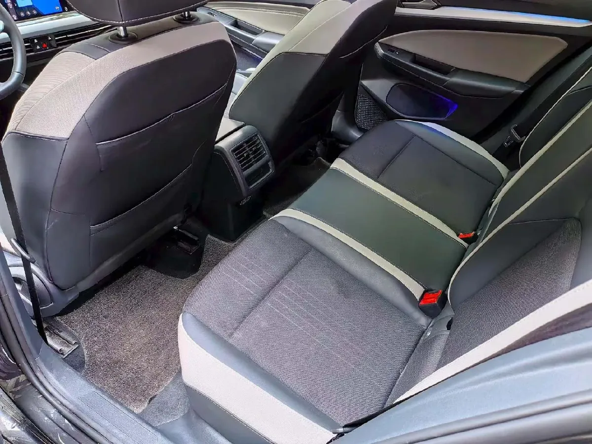 2023 Volkswagen Golf 1.4T 150HP L4 7DCT,autocango,china used car exporter,china ev exporter,chinese used car exporter,chinese used ev exporter