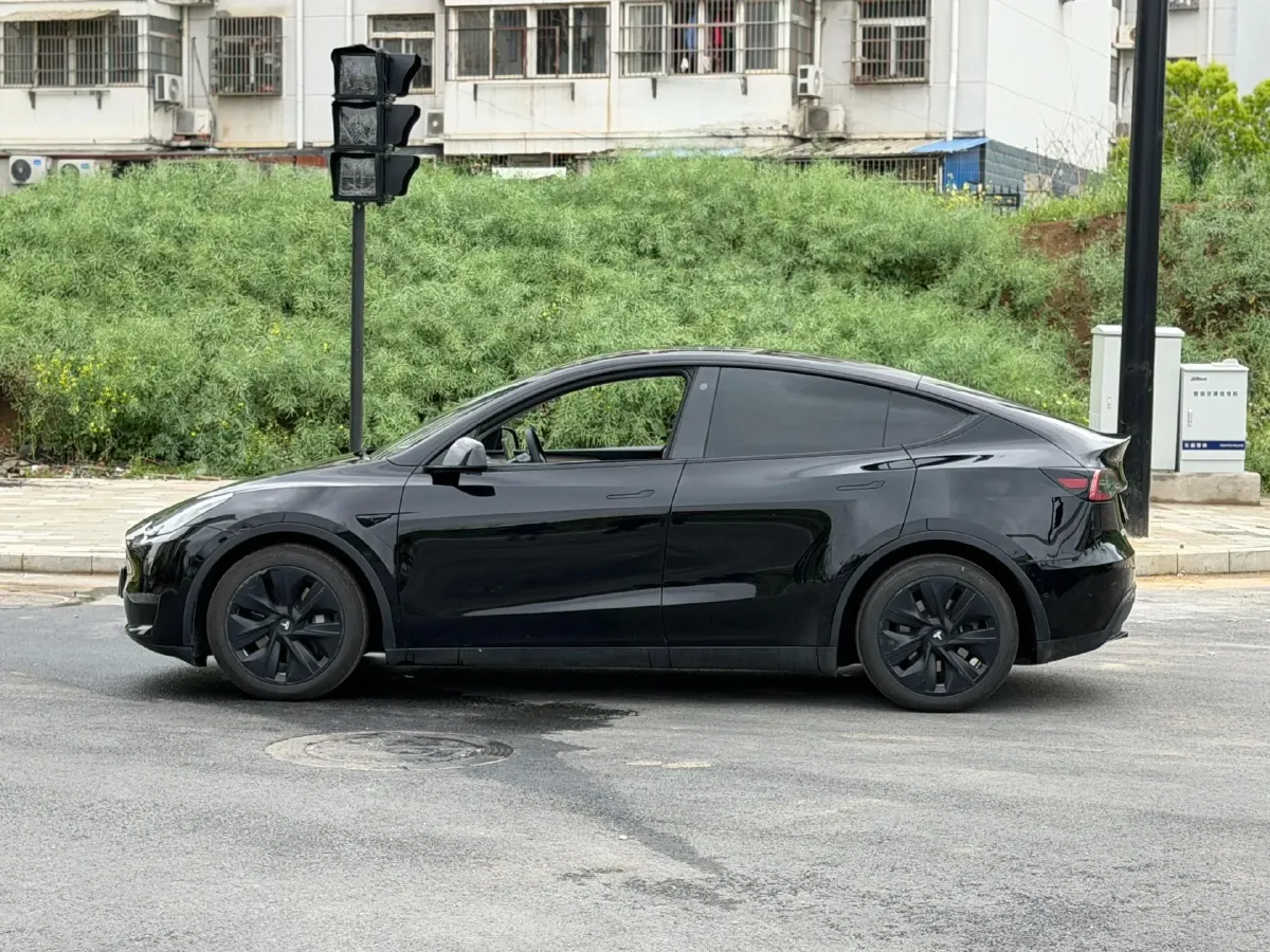 2021 Tesla Model Y BEV 60KWH,autocango,china used car exporter,china ev exporter,chinese used car exporter,chinese used ev exporter