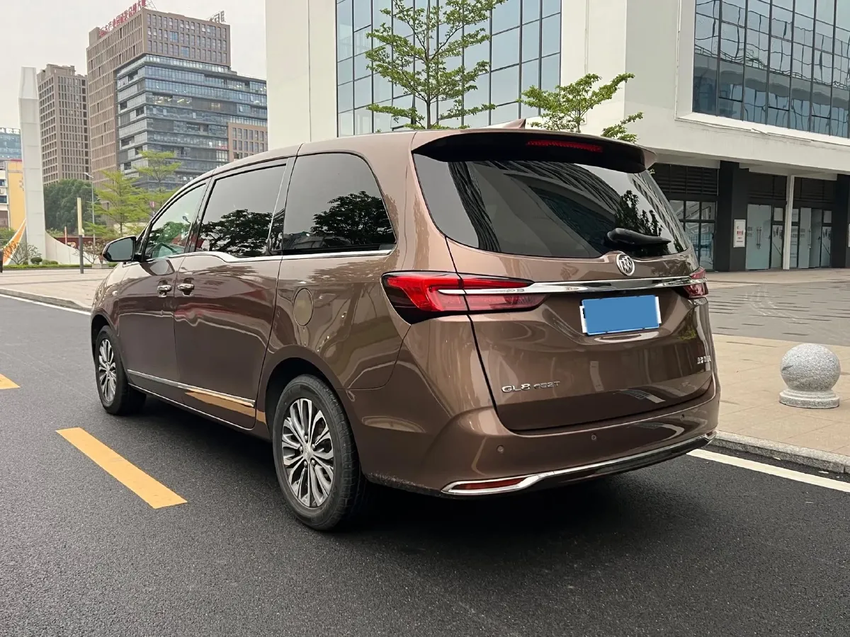2021 Buick GL8 2.0T 237HP L4 9AT,autocango,china used car exporter,china ev exporter,chinese used car exporter,chinese used ev exporter