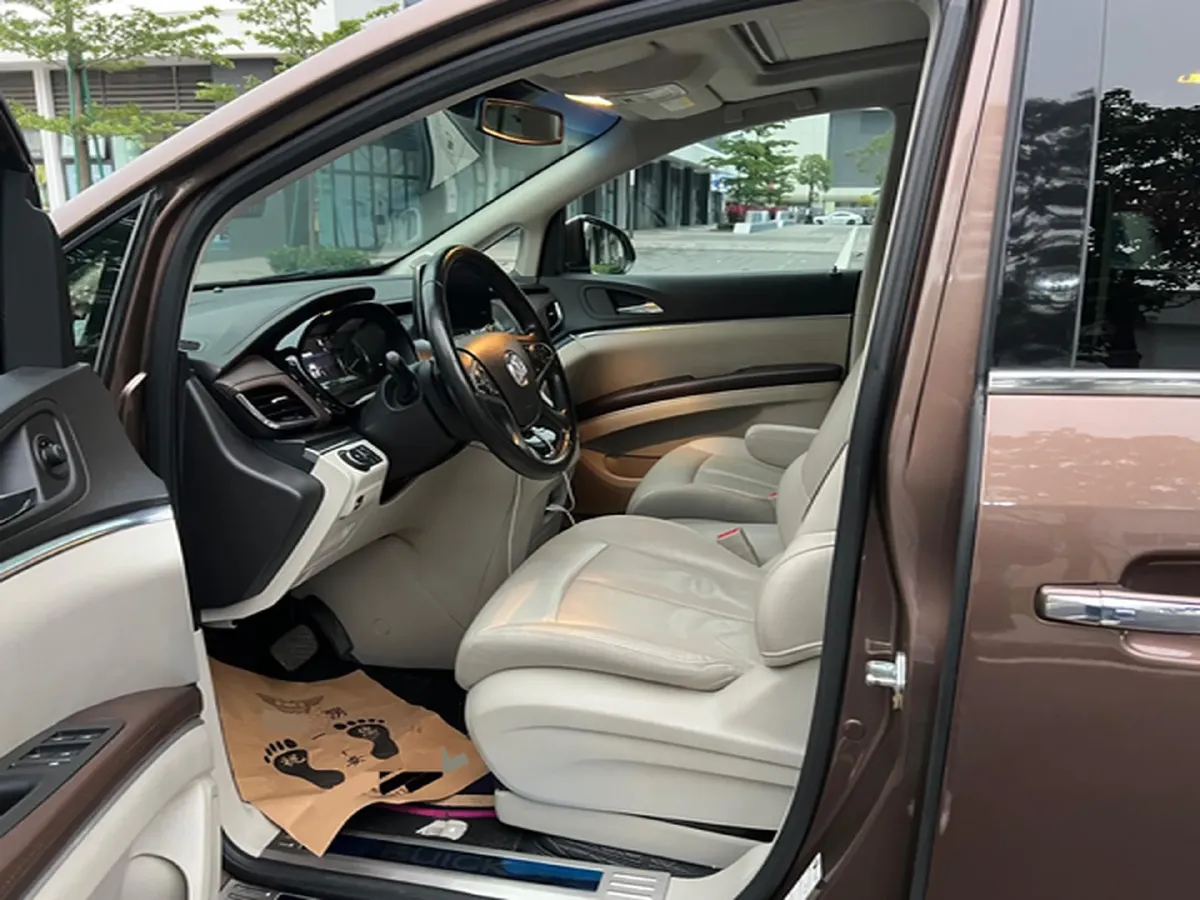 2021 Buick GL8 2.0T 237HP L4 9AT,autocango,china used car exporter,china ev exporter,chinese used car exporter,chinese used ev exporter