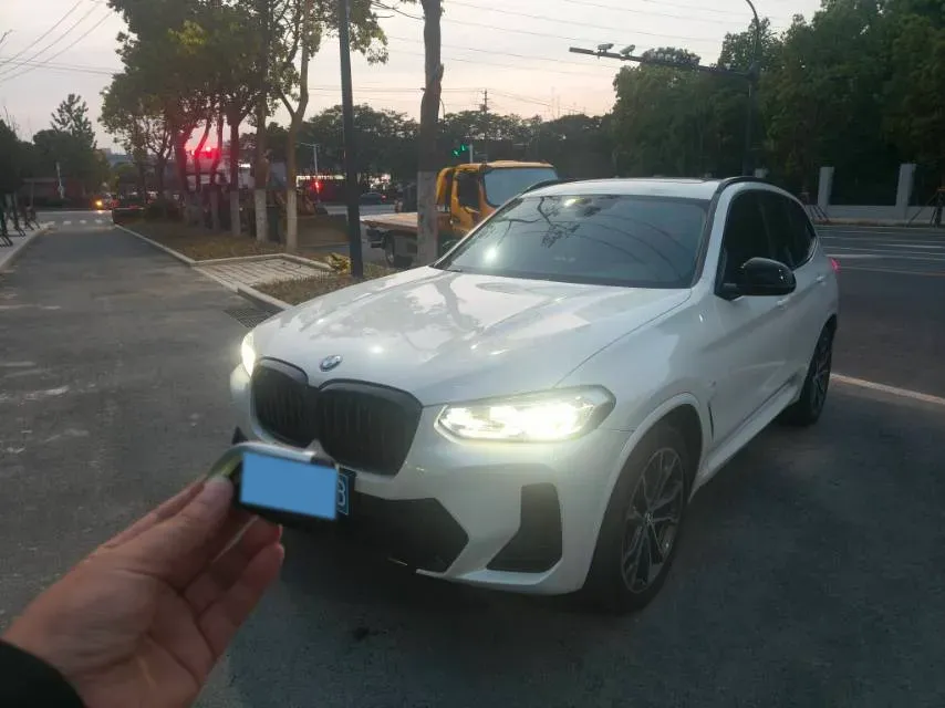 2022 BMW X3 2.0T 252HP L4 8AT,autocango,china used car exporter,china ev exporter,chinese used car exporter,chinese used ev exporter