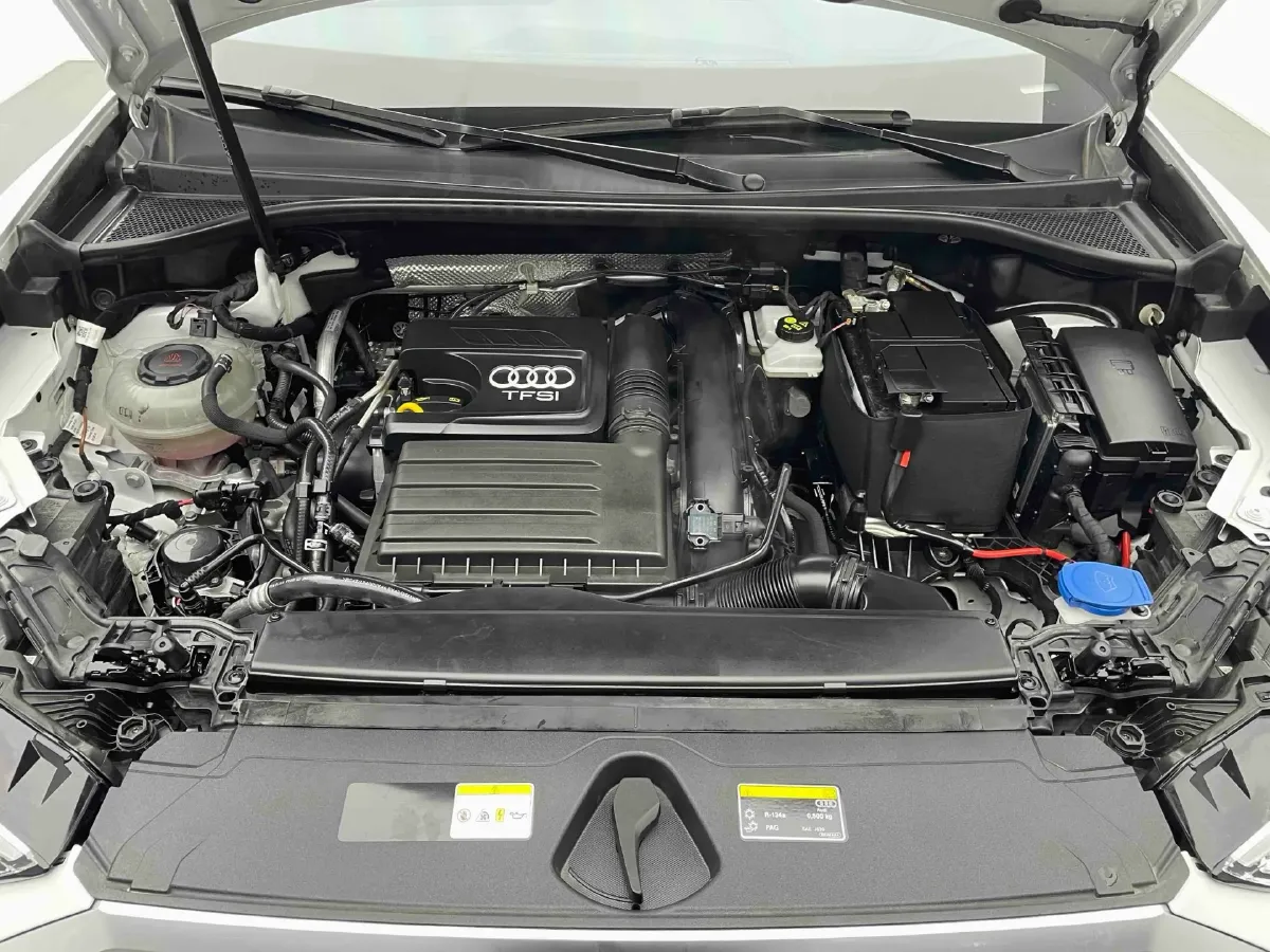 2022 Audi Q3 1.4T 150HP L4 7DCT,autocango,china used car exporter,china ev exporter,chinese used car exporter,chinese used ev exporter