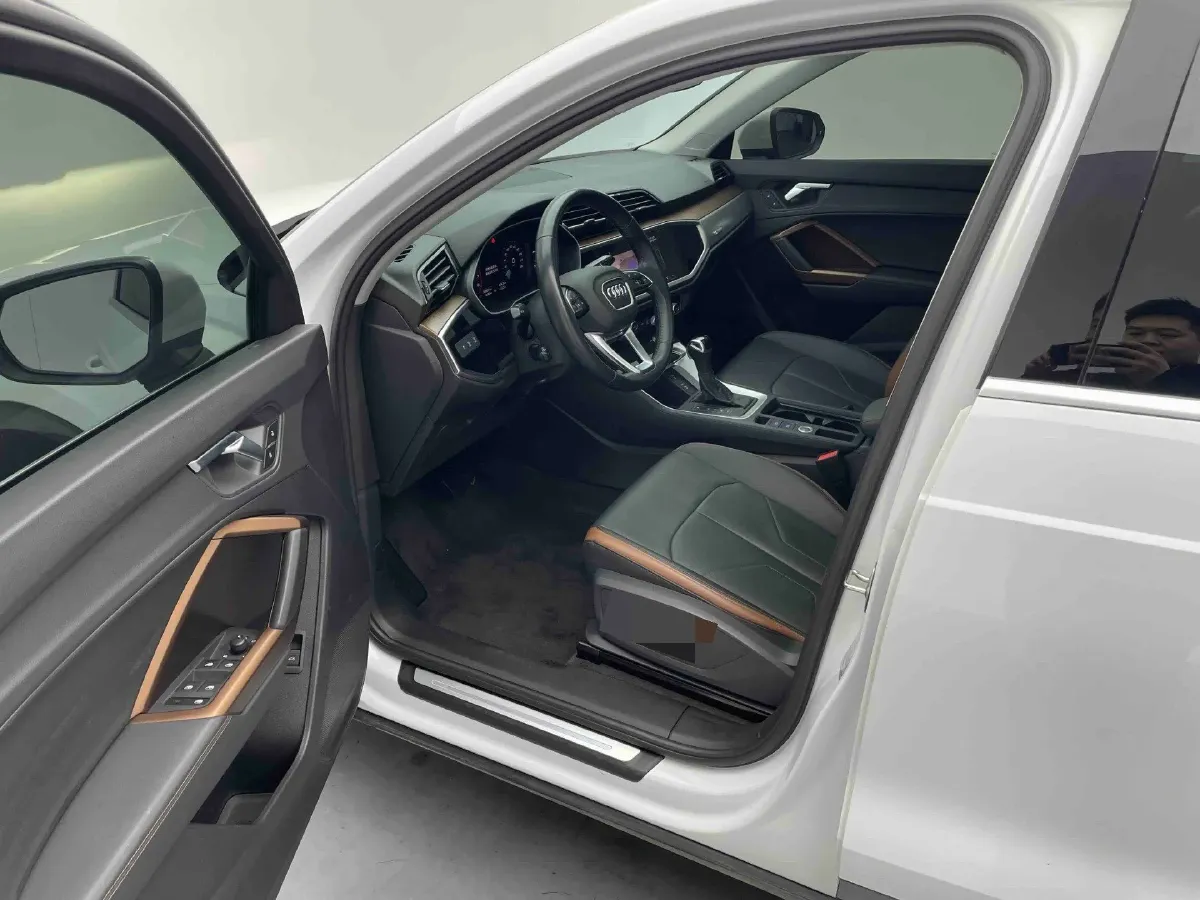 2022 Audi Q3 1.4T 150HP L4 7DCT,autocango,china used car exporter,china ev exporter,chinese used car exporter,chinese used ev exporter
