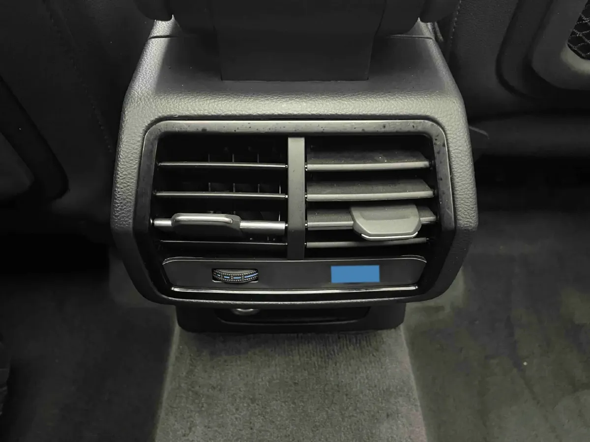 2022 Audi Q3 1.4T 150HP L4 7DCT,autocango,china used car exporter,china ev exporter,chinese used car exporter,chinese used ev exporter