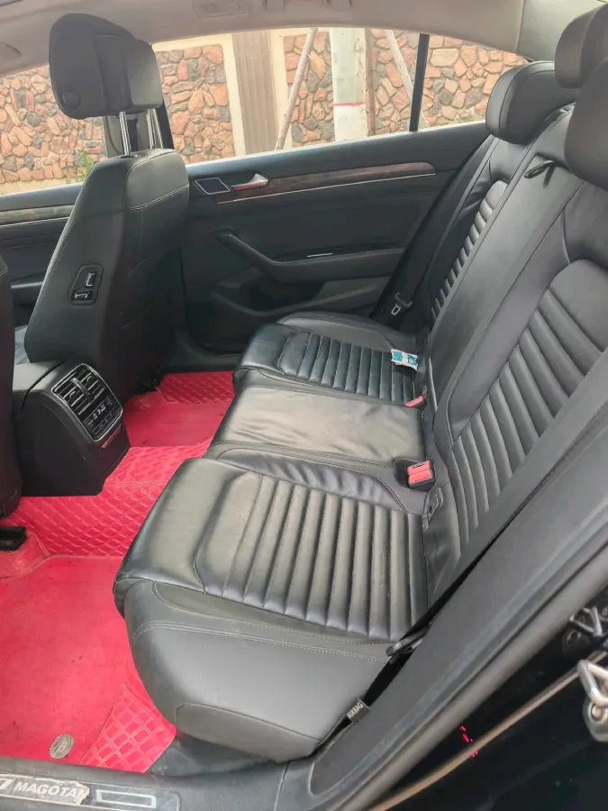 2018 Volkswagen Magotan 1.8T 180HP L4 7DCT,autocango,china used car exporter,china ev exporter,chinese used car exporter,chinese used ev exporter