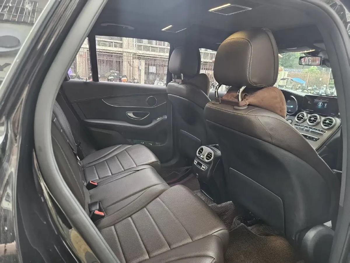 2022 Mercedes-Benz GLC Class 2.0T 258HP L4 9AT,autocango,china used car exporter,china ev exporter,chinese used car exporter,chinese used ev exporter