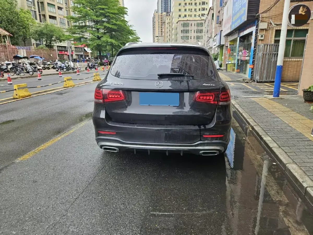 2022 Mercedes-Benz GLC Class 2.0T 258HP L4 9AT,autocango,china used car exporter,china ev exporter,chinese used car exporter,chinese used ev exporter