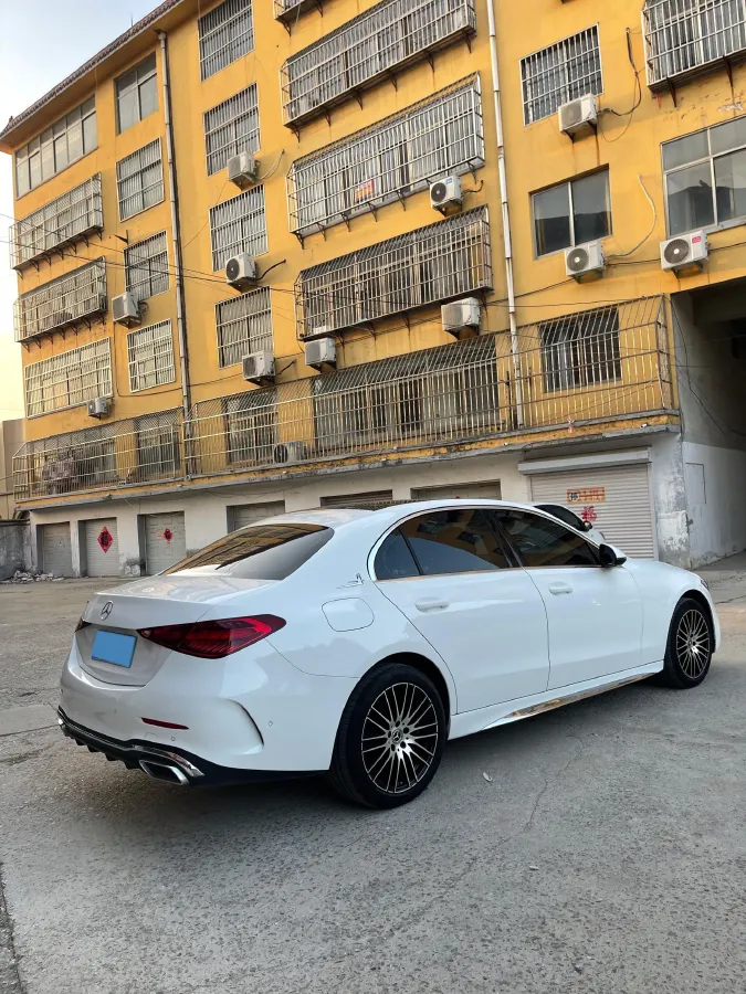 2024 Mercedes-Benz C Class 1.5T 204HP L4 9AT,autocango,china used car exporter,china ev exporter,chinese used car exporter,chinese used ev exporter