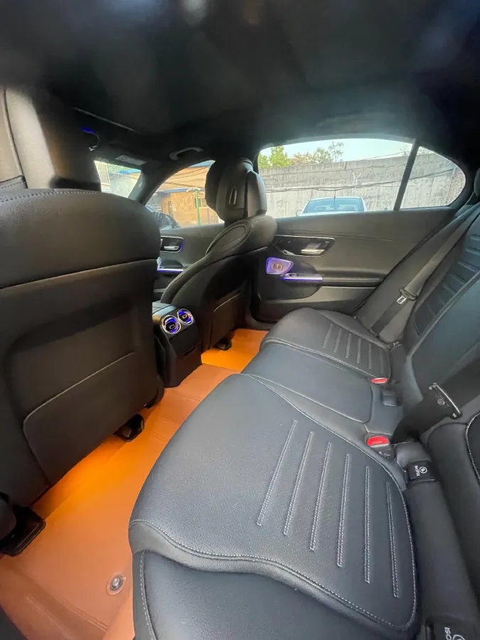 2024 Mercedes-Benz C Class 1.5T 204HP L4 9AT,autocango,china used car exporter,china ev exporter,chinese used car exporter,chinese used ev exporter