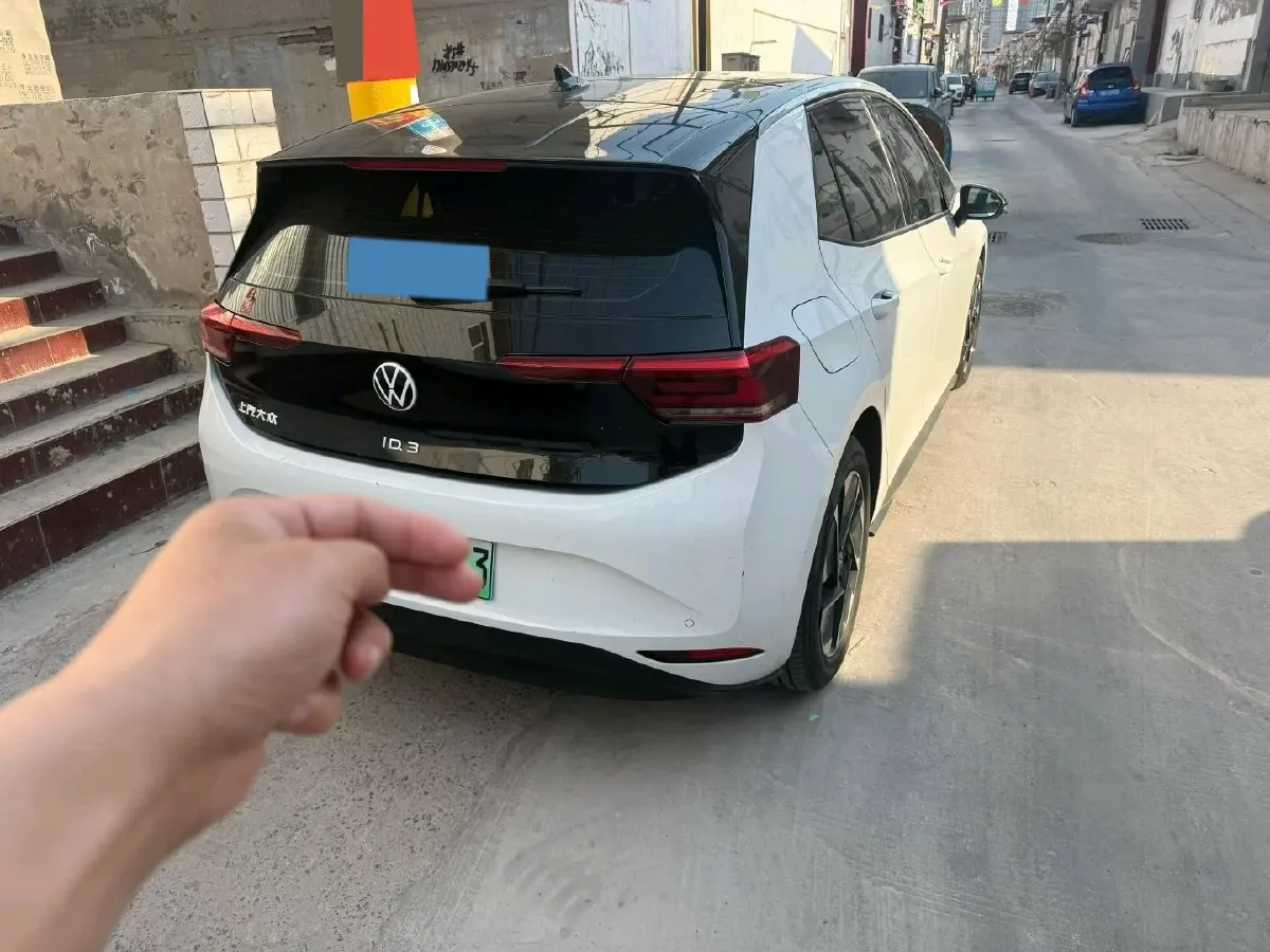 2025 Volkswagen ID.3 BEV 52.8KWH,autocango,china used car exporter,china ev exporter,chinese used car exporter,chinese used ev exporter
