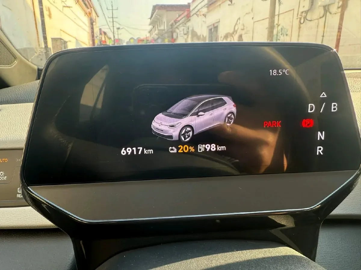 2025 Volkswagen ID.3 BEV 52.8KWH,autocango,china used car exporter,china ev exporter,chinese used car exporter,chinese used ev exporter