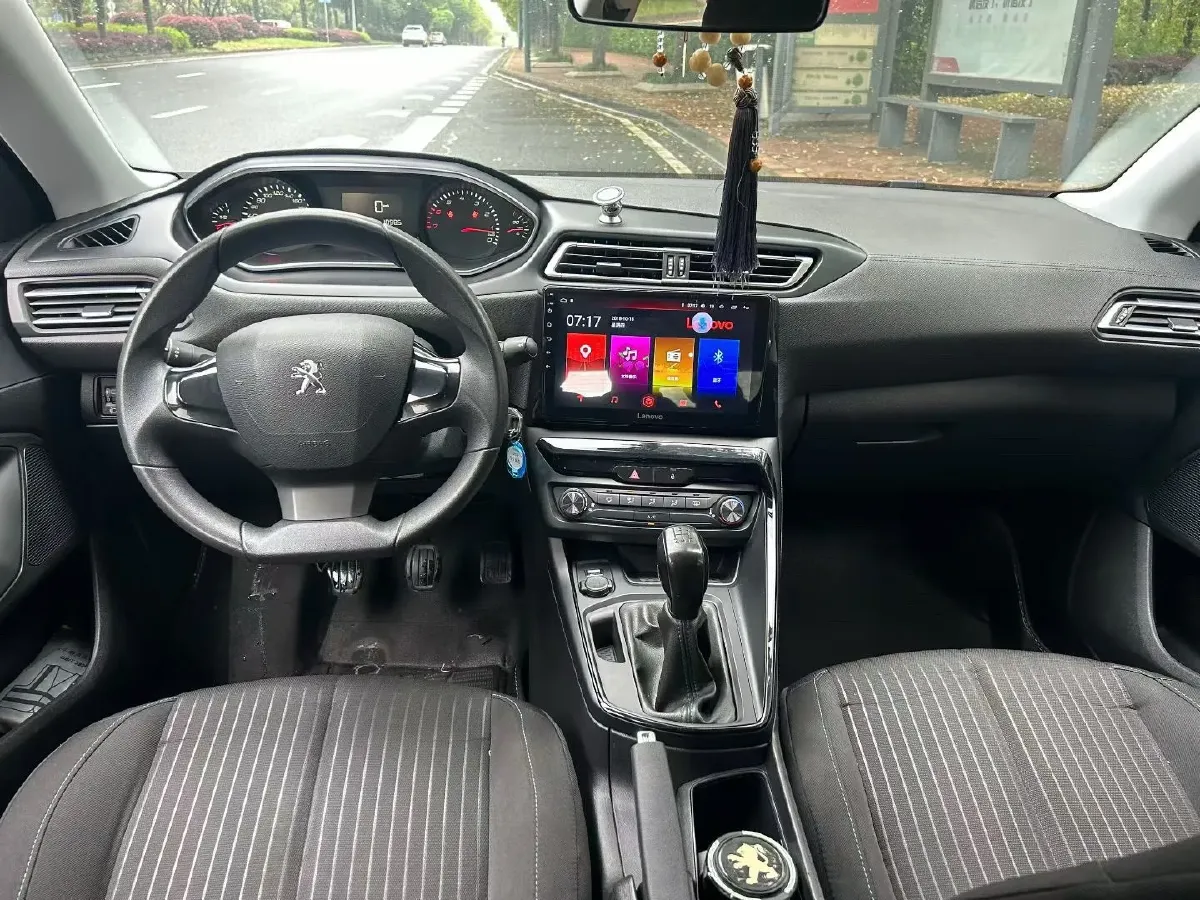 2016 Peugeot 308 1.2T 136HP L3 5MT,autocango,china used car exporter,china ev exporter,chinese used car exporter,chinese used ev exporter