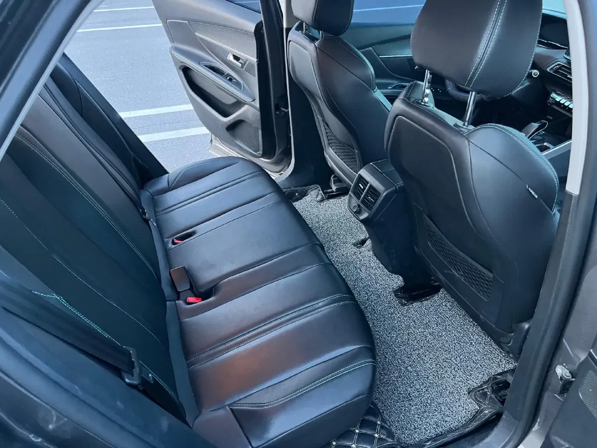 2021 Peugeot 4008 1.6T 170HP L4 8AT,autocango,china used car exporter,china ev exporter,chinese used car exporter,chinese used ev exporter